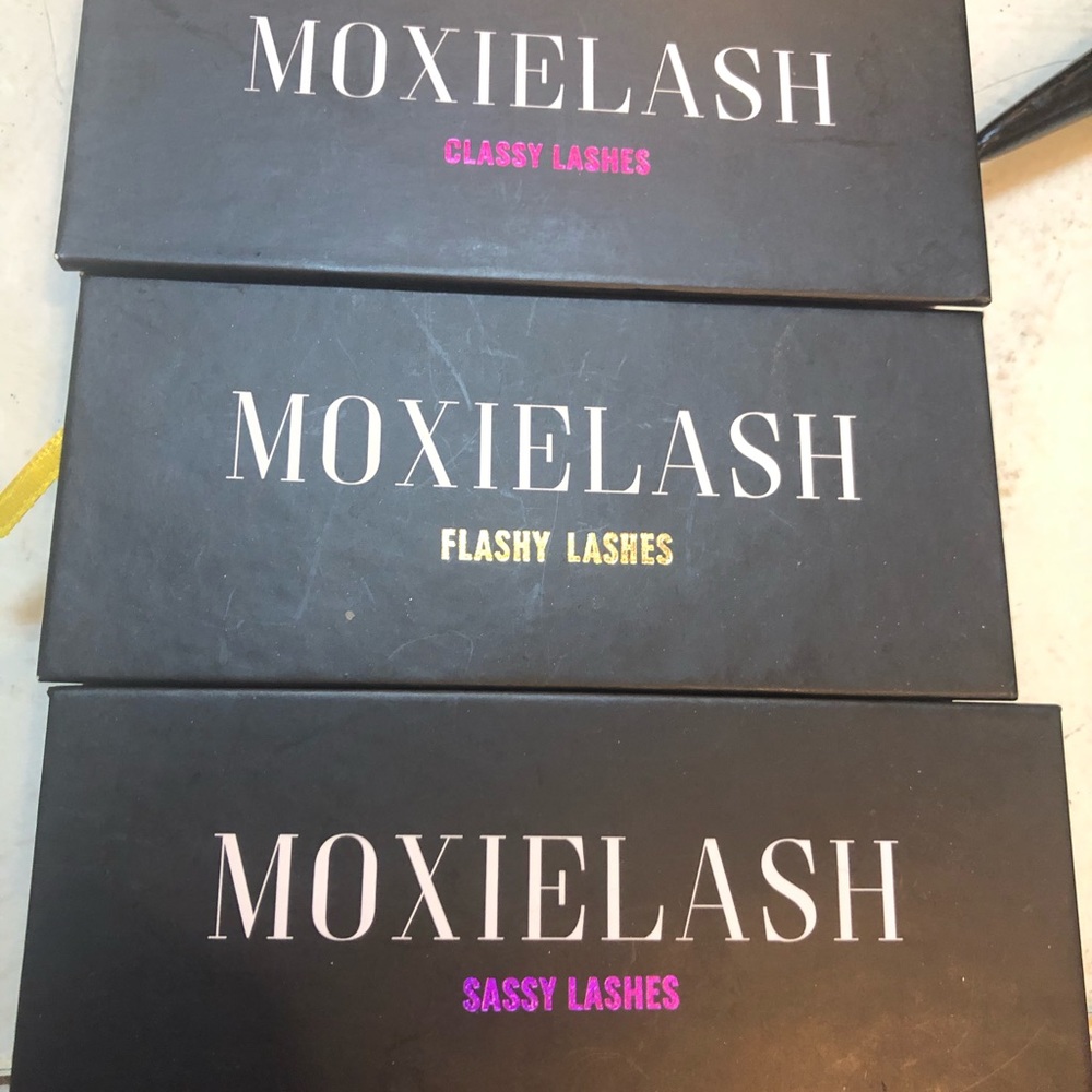 Moxielashes